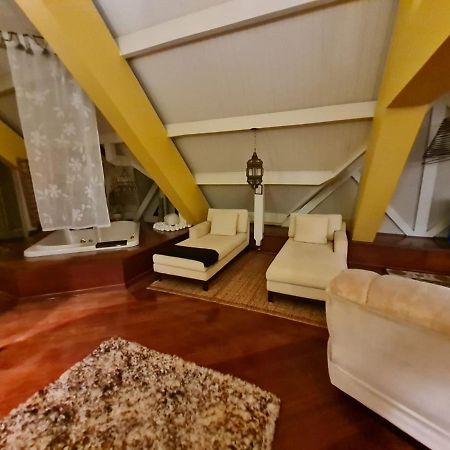 Belissima Cobertura No Condominio Switzerland, O Conforto Que Toda Familia Merece Campos do Jordao Exterior photo